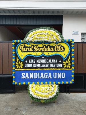 Papan Bunga Duka di Dolat Rayat